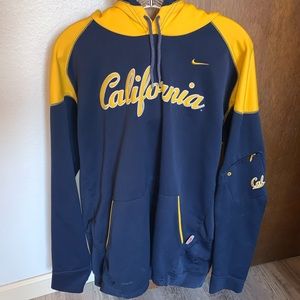 Cal Berkeley NikeFit Therma Team Hoodie